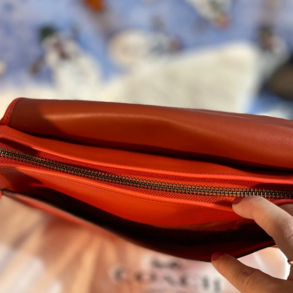 Coach Saddle Bag in Deep Coral Crossbody - Picture 3 of 11